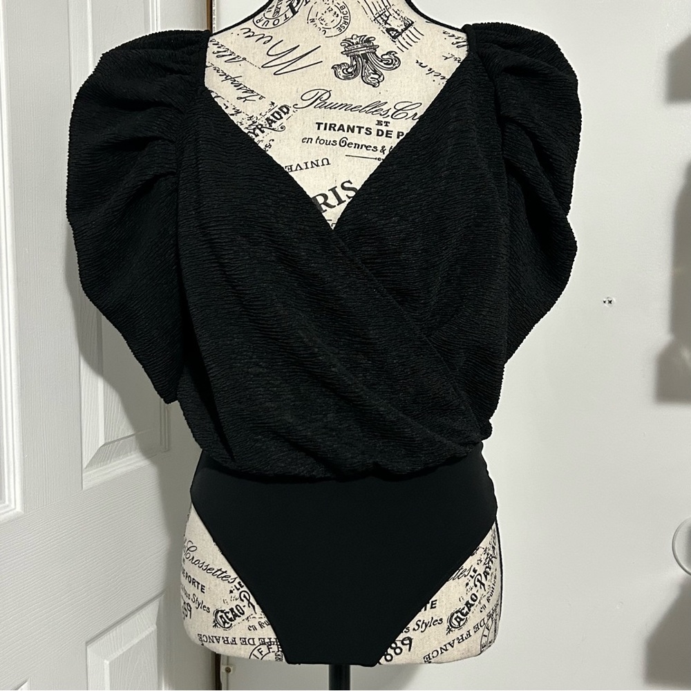 Express Black Puff Sleeve Bodysuit